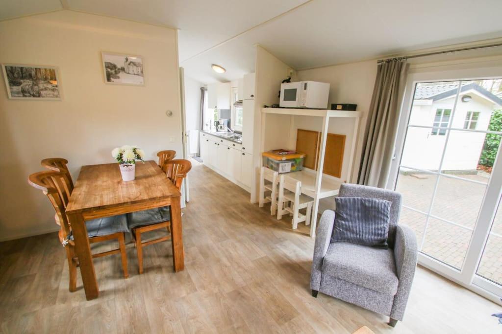 Luxe Vrijstaande Chalet Епе Екстер'єр фото