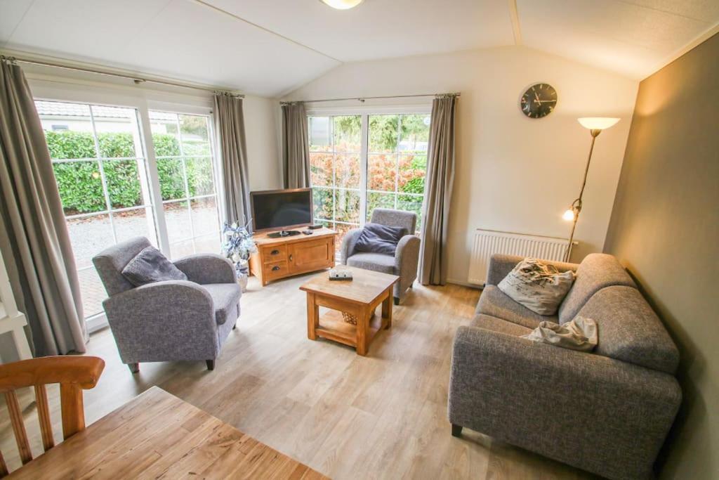 Luxe Vrijstaande Chalet Епе Екстер'єр фото